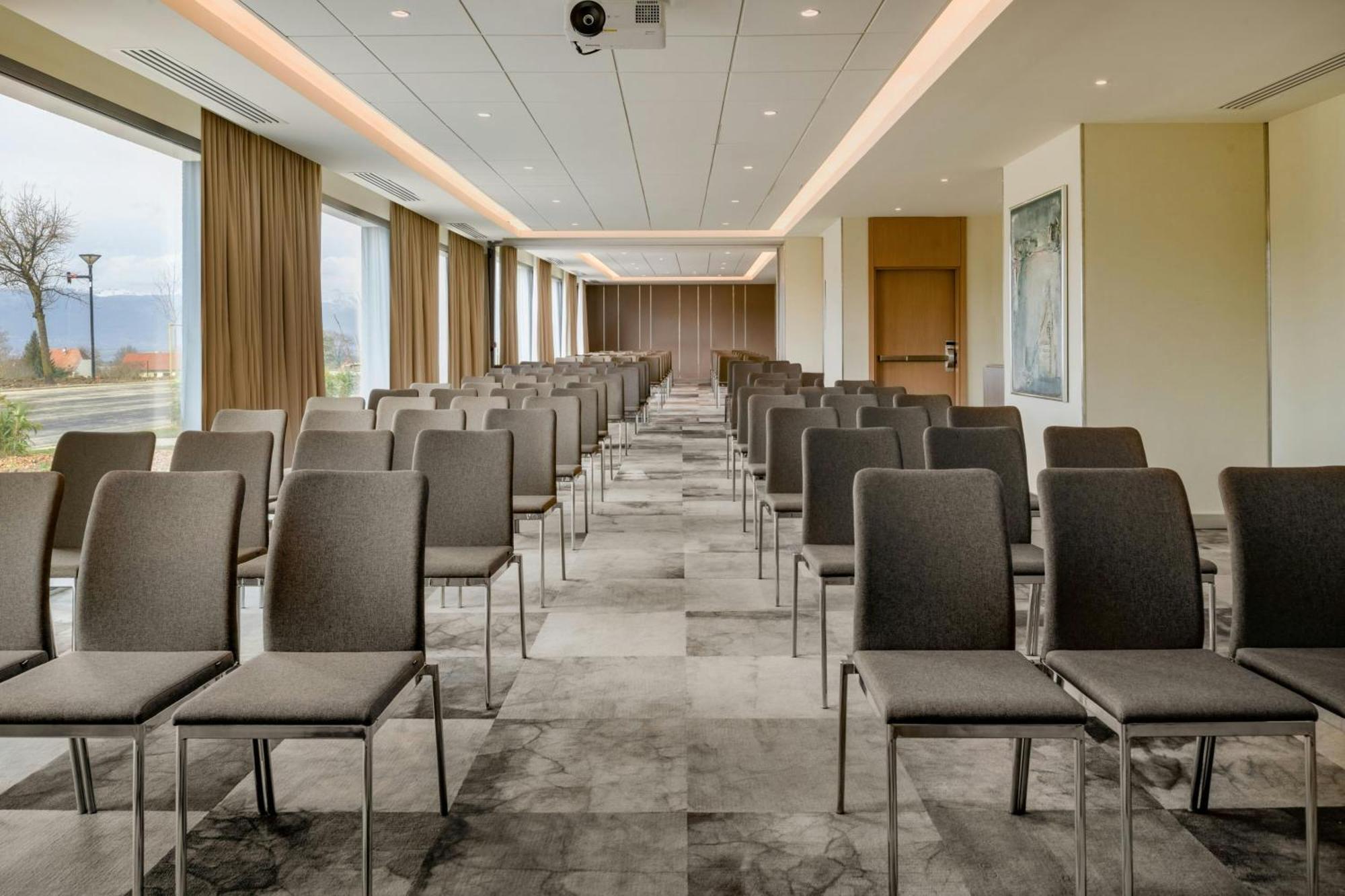 Ac Hotel By Marriott סן-ז'וליאן-אן-ג'נבואה מראה חיצוני תמונה